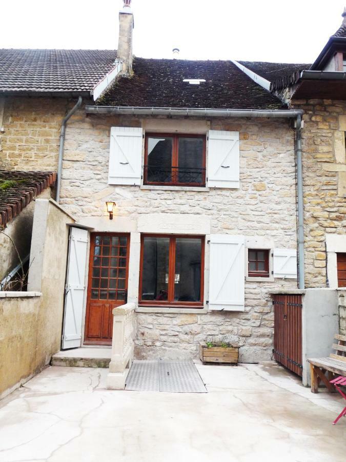 Chez Henriette Villa Voiteur Luaran gambar